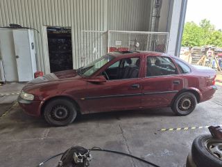 bontott OPEL VECTRA B Jobb Hátsó Lámpa