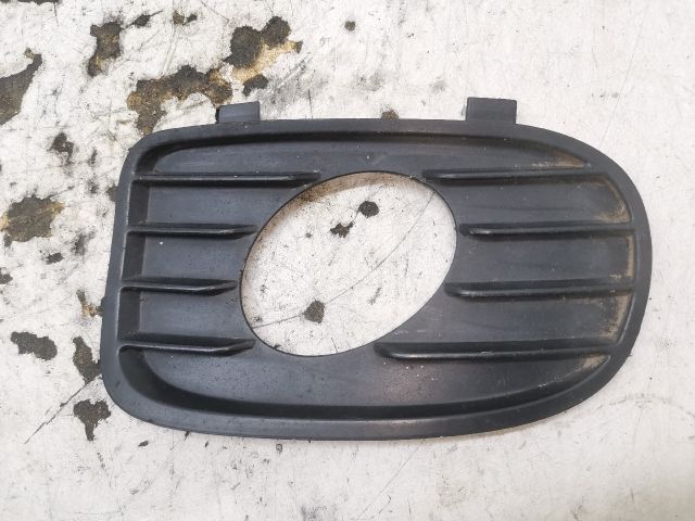 bontott OPEL VECTRA B Jobb Ködfényszóró Lámpakeret