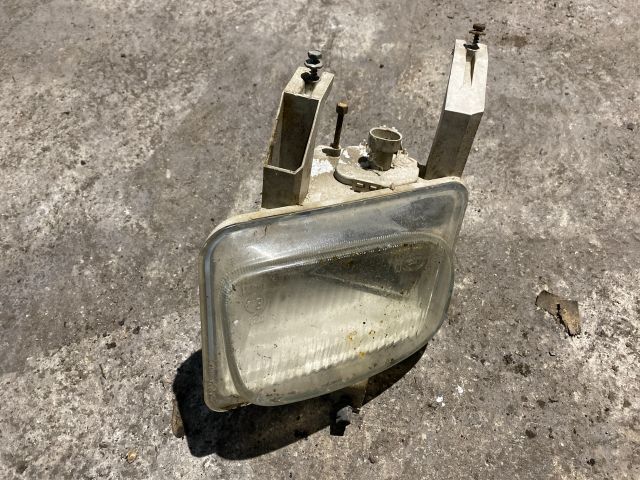 bontott OPEL VECTRA B Jobb Ködfényszóró