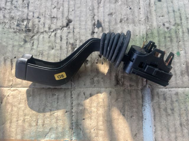 bontott OPEL VECTRA B Jobb Kormánykapcsoló Ablaktörlő