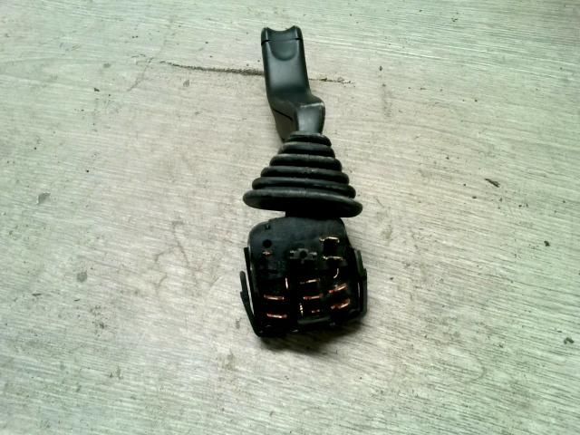 bontott OPEL VECTRA B Jobb Kormánykapcsoló Ablaktörlő