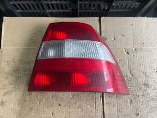 bontott OPEL VECTRA B Jobb Külső Hátsó Lámpa