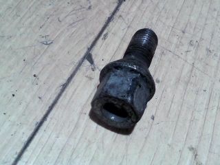 bontott OPEL VECTRA B Kerék Csavar Szett