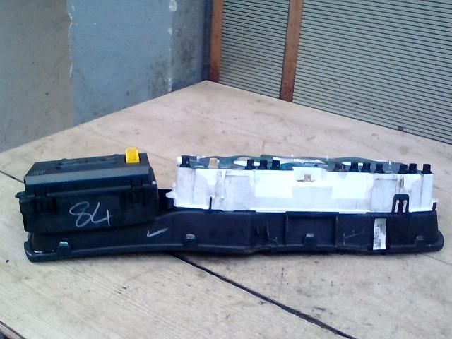 bontott OPEL VECTRA B Kilométeróra Keret