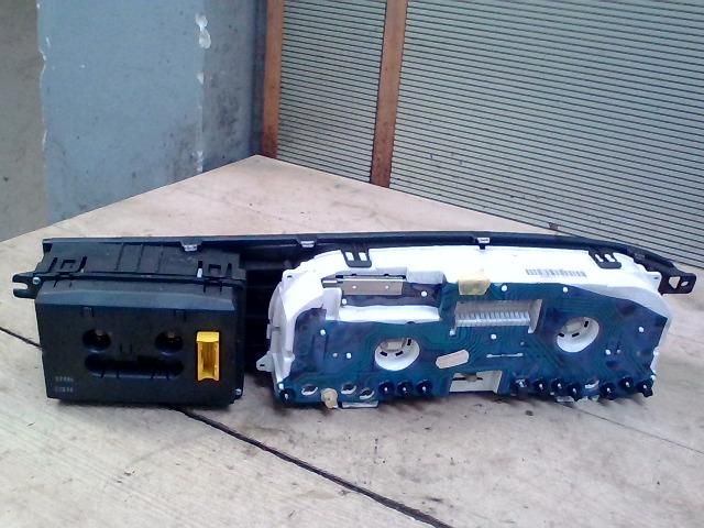 bontott OPEL VECTRA B Kilométeróra Keret