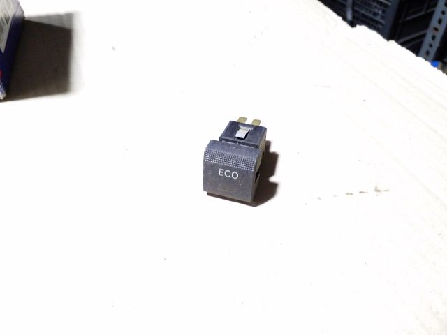 bontott OPEL VECTRA B Klíma Kapcsoló