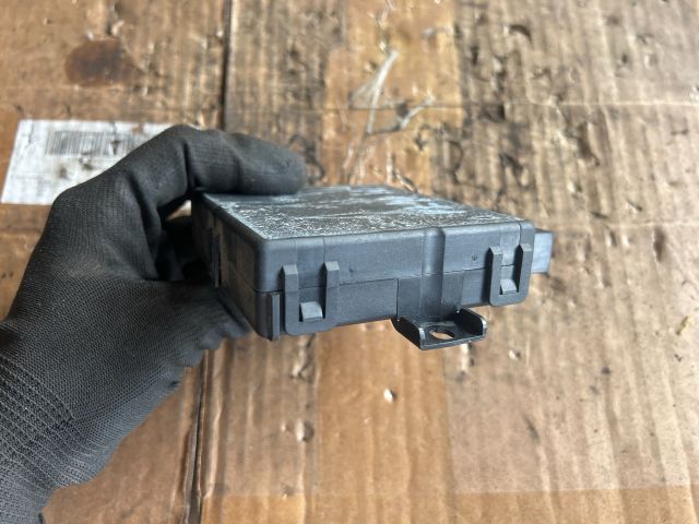 bontott OPEL VECTRA B Komfort Elektronika