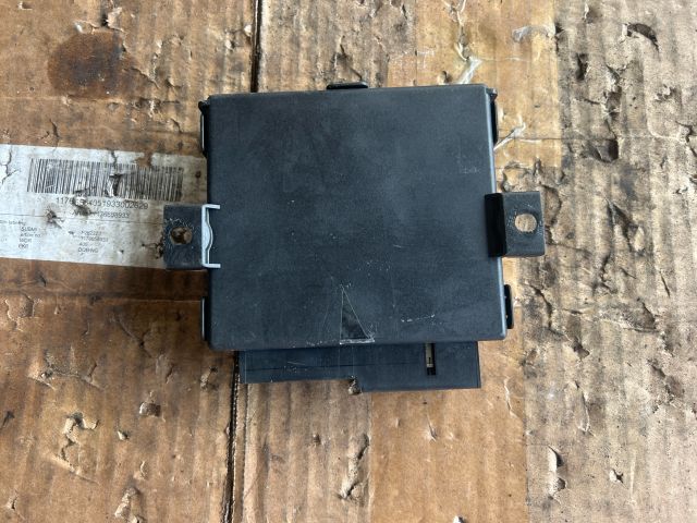 bontott OPEL VECTRA B Komfort Elektronika