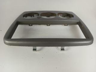 bontott OPEL VECTRA B Középkonzol Keret