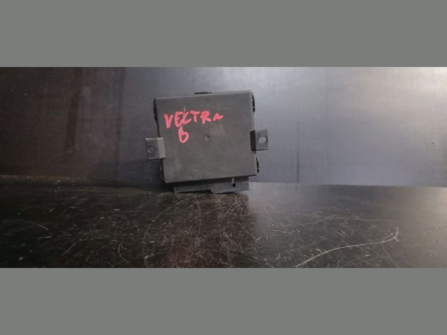 bontott OPEL VECTRA B Központizár Elektronika