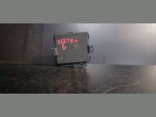 bontott OPEL VECTRA B Központizár Elektronika