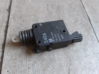 bontott OPEL VECTRA B Központizár Motor Csomagtérajtó