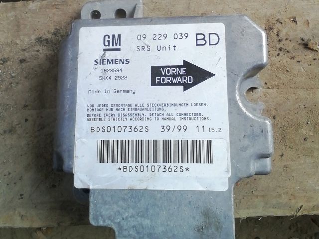 bontott OPEL VECTRA B Légzsák Elektronika