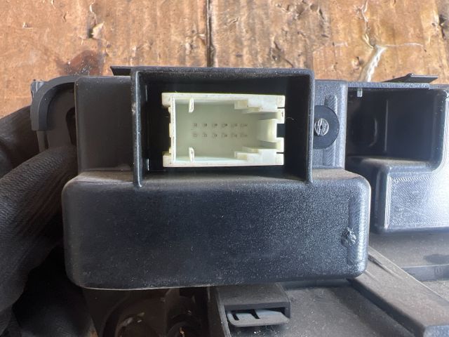 bontott OPEL VECTRA B Multifunkciós Kijelző