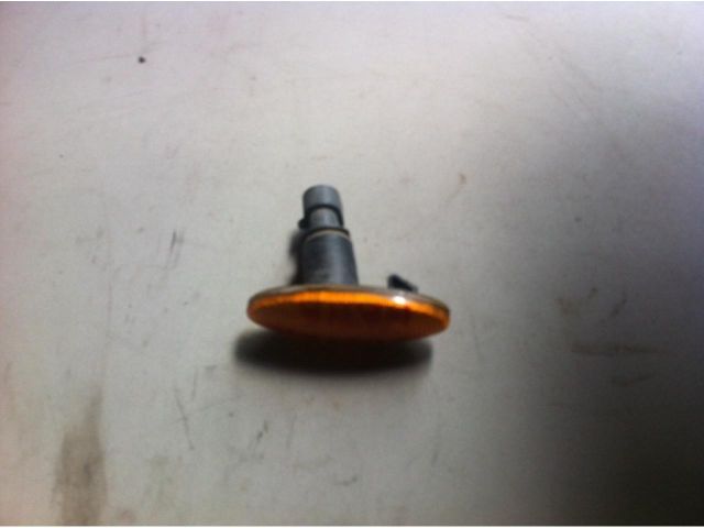 bontott OPEL VECTRA B Sárvédő Irányjelző (Pozíciófüggetlen)