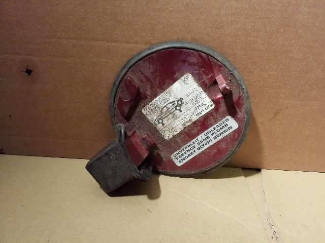 bontott OPEL VECTRA B Tankajtó