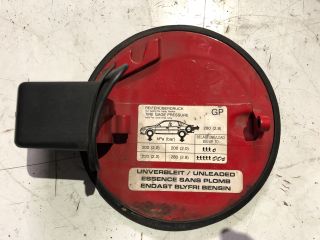 bontott OPEL VECTRA B Tankajtó