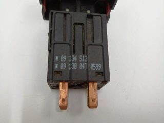 bontott OPEL VECTRA B Vészvillogó Kapcsoló