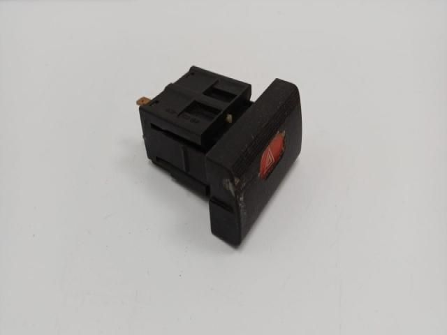 bontott OPEL VECTRA B Vészvillogó Kapcsoló