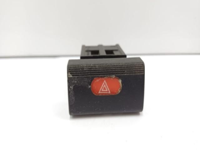 bontott OPEL VECTRA B Vészvillogó Kapcsoló