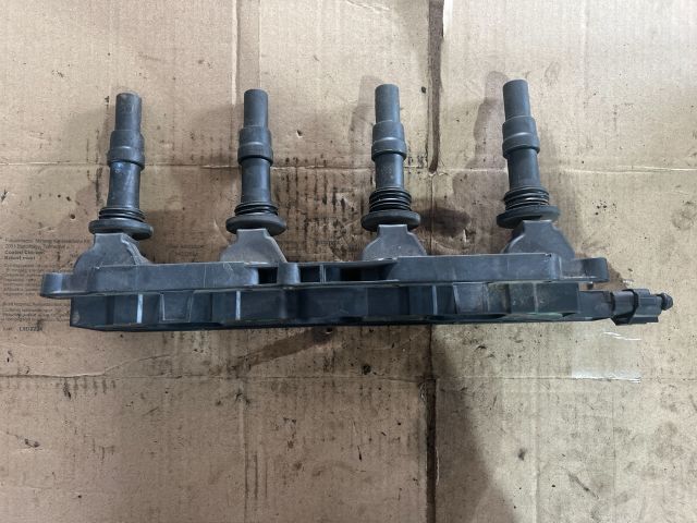 bontott OPEL VECTRA C Gyújtótrafó Szett
