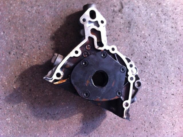 bontott OPEL VECTRA C Olajszivattyú