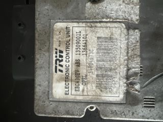 bontott OPEL VECTRA C ABS Kocka