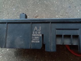 bontott OPEL VECTRA C Biztosítéktábla Motortér