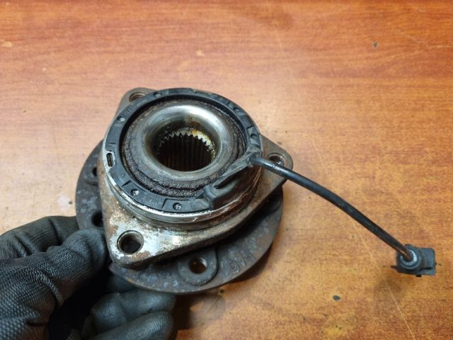 bontott OPEL VECTRA C Első Kerékagy (Pozíciófüggetlen)