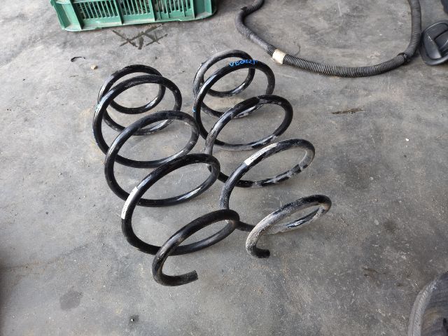 bontott OPEL VECTRA C Első Rugó Pár