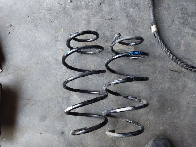 bontott OPEL VECTRA C Első Rugó Pár