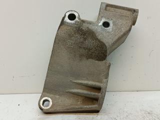 bontott OPEL VECTRA C Generátor Tartó Bak