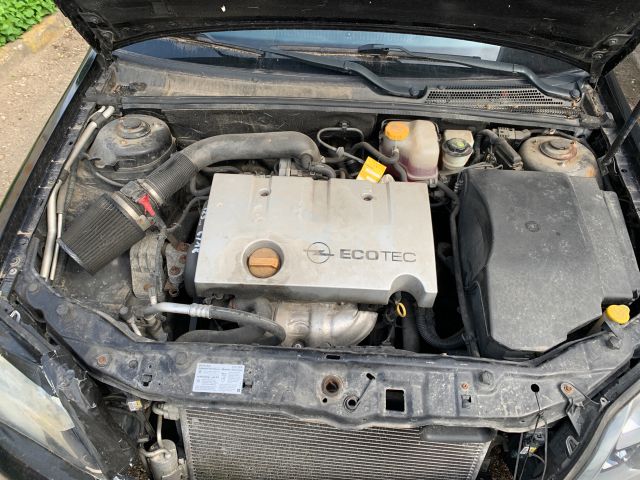 bontott OPEL VECTRA C Motor Tartó Bak Bal