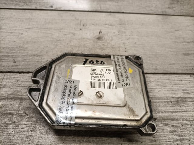 bontott OPEL VECTRA C Motorvezérlő