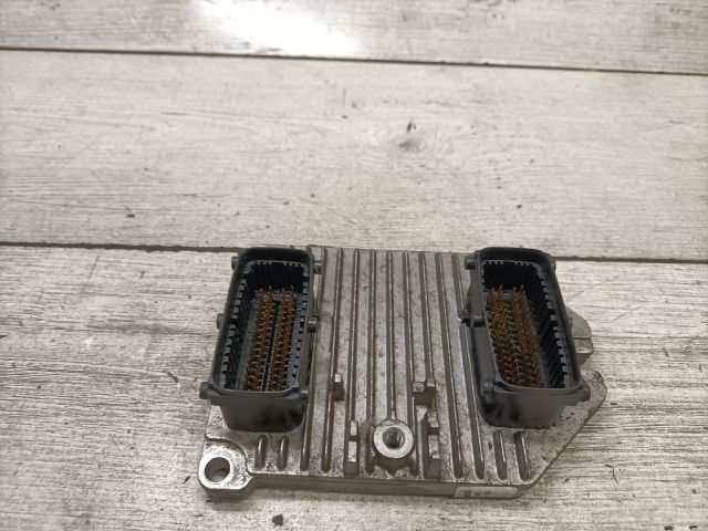 bontott OPEL VECTRA C Motorvezérlő