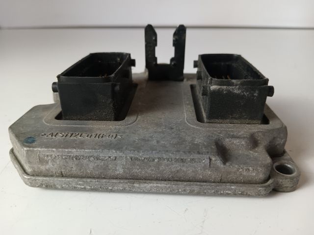 bontott OPEL VECTRA C Motorvezérlő