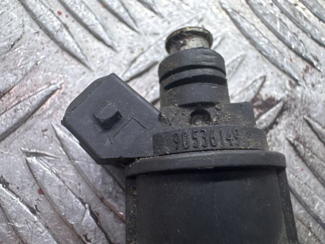 bontott OPEL VECTRA C Porlasztó (1 db)