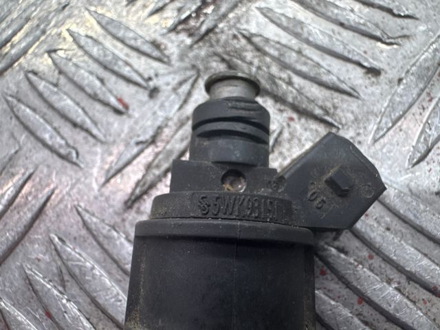 bontott OPEL VECTRA C Porlasztó (1 db)