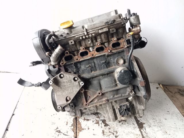 bontott OPEL VECTRA C Motor (Fűzött blokk hengerfejjel)