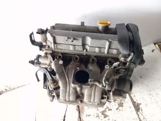 bontott OPEL VECTRA C Motor (Fűzött blokk hengerfejjel)