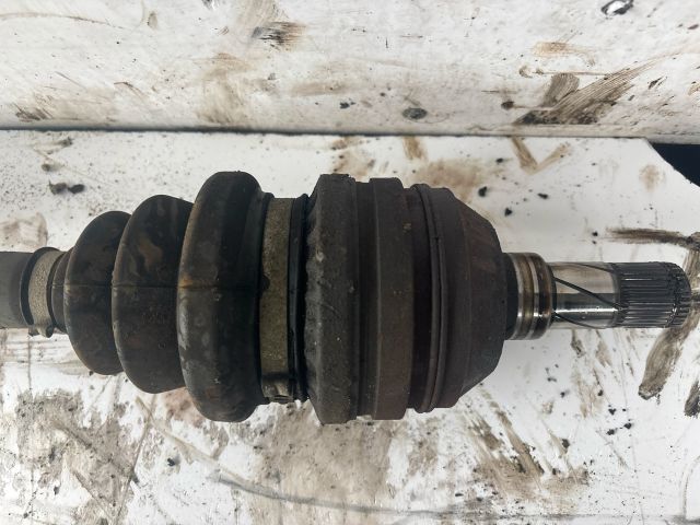 bontott OPEL VECTRA C Bal Féltengely