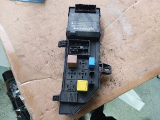 bontott OPEL VECTRA C Biztosítéktábla Motortér