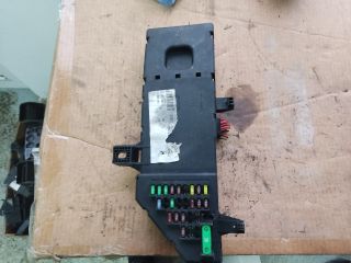 bontott OPEL VECTRA C Biztosítéktábla Motortér