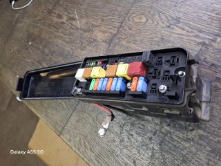 bontott OPEL VECTRA C Biztosítéktábla Motortér