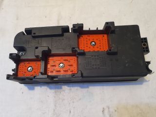 bontott OPEL VECTRA C Biztosítéktábla Motortér