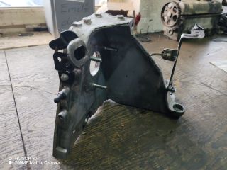 bontott OPEL VECTRA C Generátor Tartó Bak