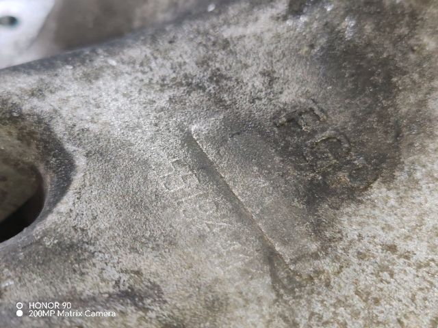 bontott OPEL VECTRA C Generátor Tartó Bak