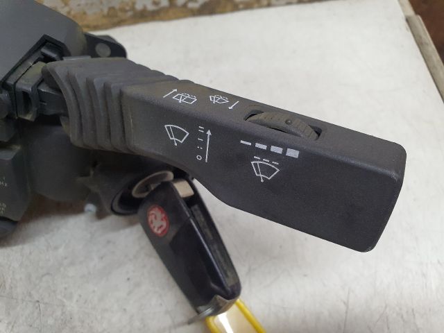 bontott OPEL VECTRA C Gyújtáskapcsoló Házzal