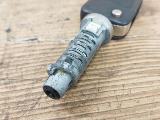 bontott OPEL VECTRA C Gyújtáskapcsoló