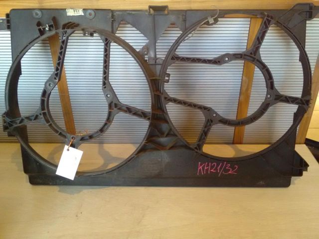 bontott OPEL VECTRA C Hűtőventilátor Keret